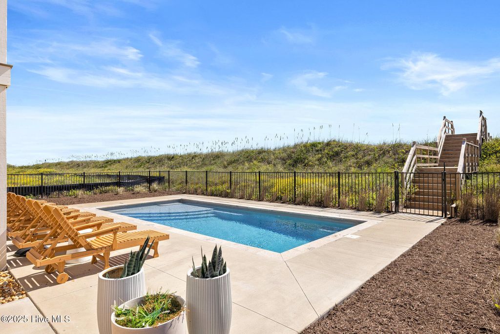 Photo of 604 New River Inlet Road, North Topsail Beach, NC 28460 (MLS # 100535055)