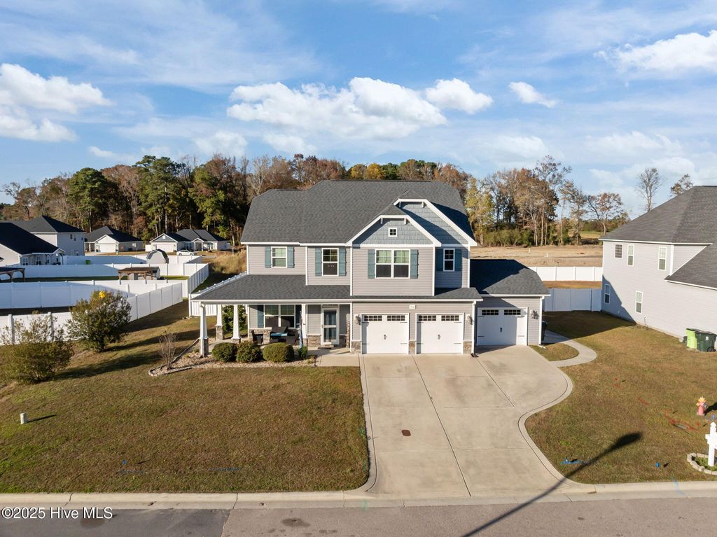 Photo of 316 Copper Creek Drive, Winterville, NC 28590 (MLS # 100542045)