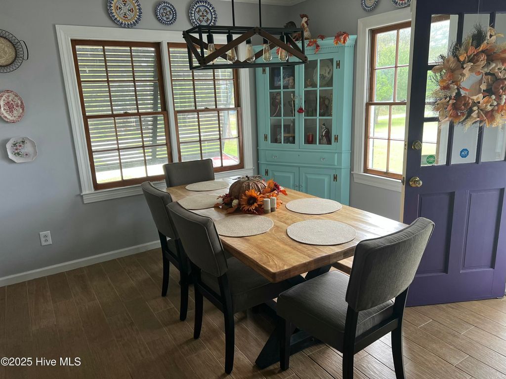 Photo of 157 S River Drive, Beaufort, NC 28516 (MLS # 100536727)