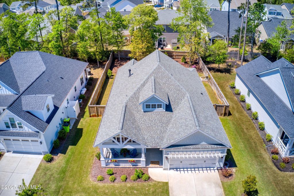 Photo of 125 Bowman Field Circle, Hampstead, NC 28443 (MLS # 100525854)
