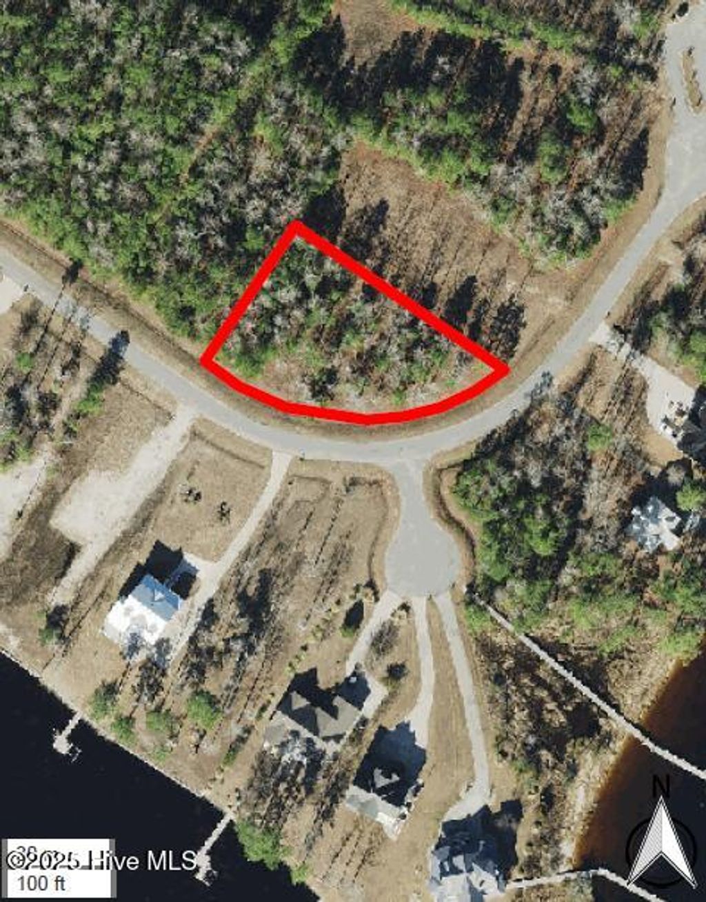 Photo of 7 Commodore Point, Belhaven, NC 27810 (MLS # 100515492)