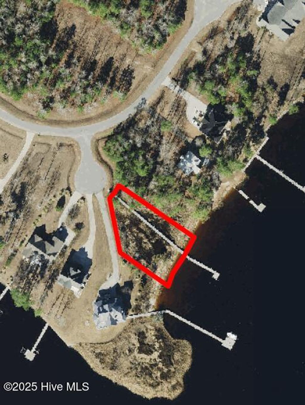 Photo of 7 Commodore Point, Belhaven, NC 27810 (MLS # 100515492)