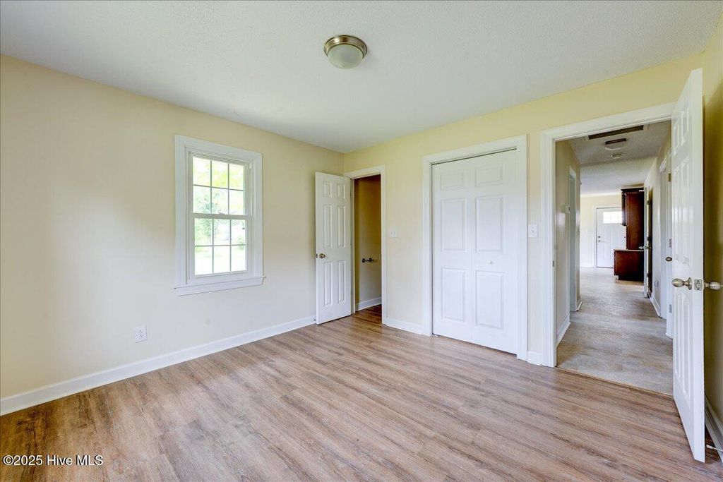 Photo of 113 N First Avenue, New Bern, NC 28560 (MLS # 100506774)