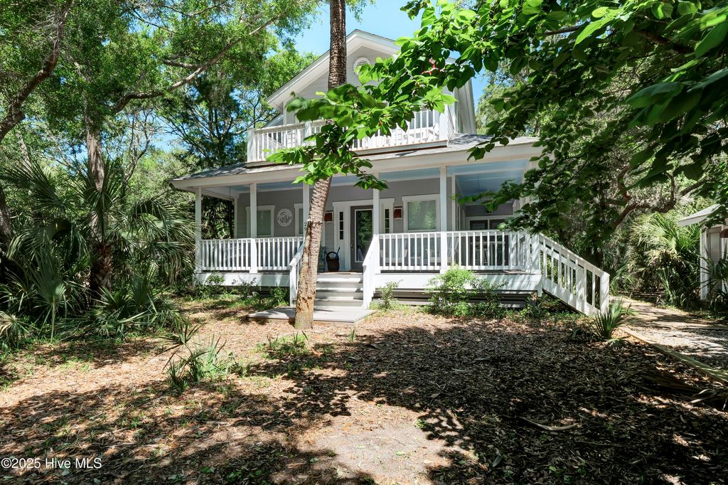 Photo of 29 Fort Holmes Trail, Bald Head Island, NC 28461 (MLS # 100542067)