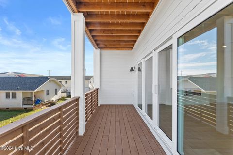 A home in Kure Beach