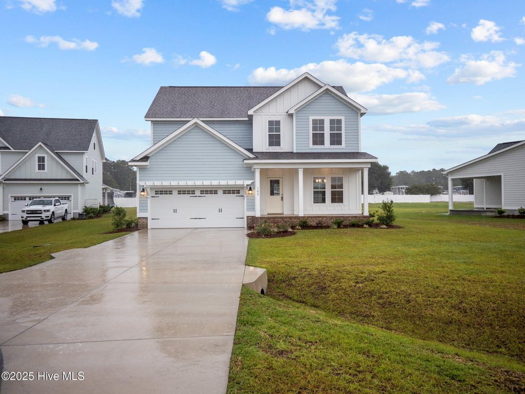 Photo of 206 Ethan Place, Hubert, NC 28539 (MLS # 100509349)