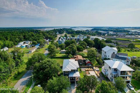 A home in Surf City