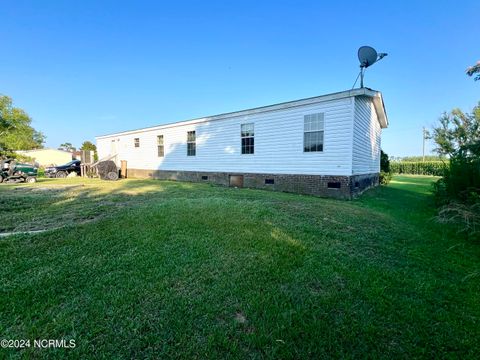 Manufactured Home in Barco NC 128 Swains Lane 22.jpg