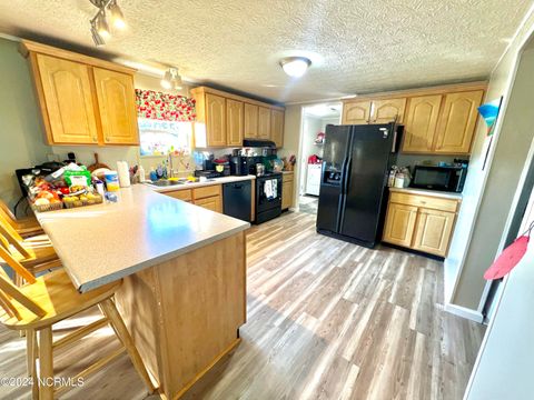 Manufactured Home in Barco NC 128 Swains Lane 6.jpg