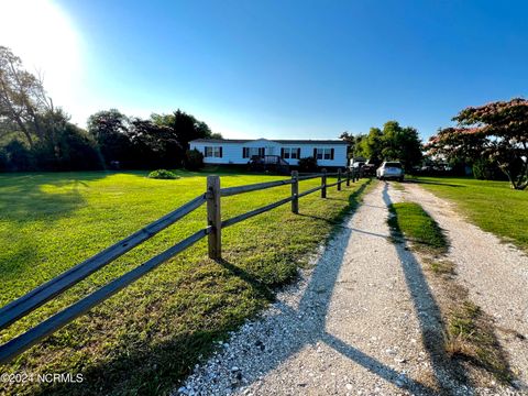 Manufactured Home in Barco NC 128 Swains Lane 1.jpg