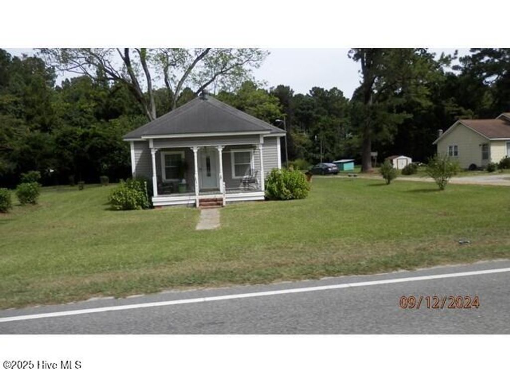 Photo of 5555 Sam Potts Highway, Hallsboro, NC 28442 (MLS # 100538296)