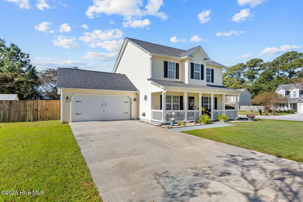 Photo of 100 Chinkapin Court, Jacksonville, NC 28546 (MLS # 100534262)