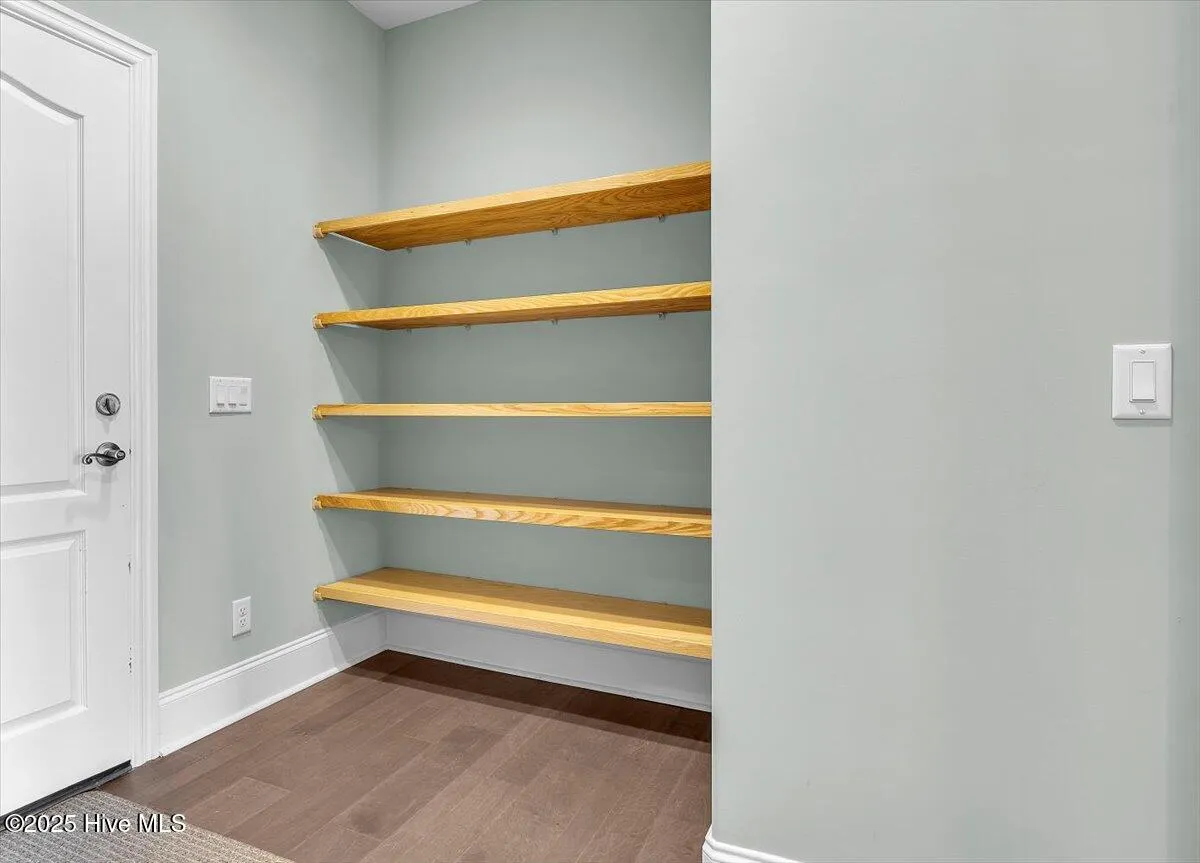 Leland, North Carolina 28451, United States, 4 Bedrooms Bedrooms, ,3 BathroomsBathrooms,Residential,Active,242541