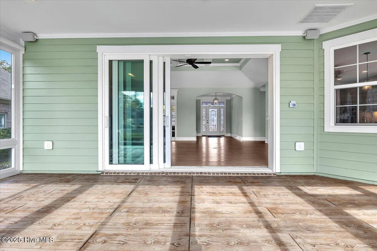 Leland, North Carolina 28451, United States, 4 Bedrooms Bedrooms, ,3 BathroomsBathrooms,Residential,Active,242541