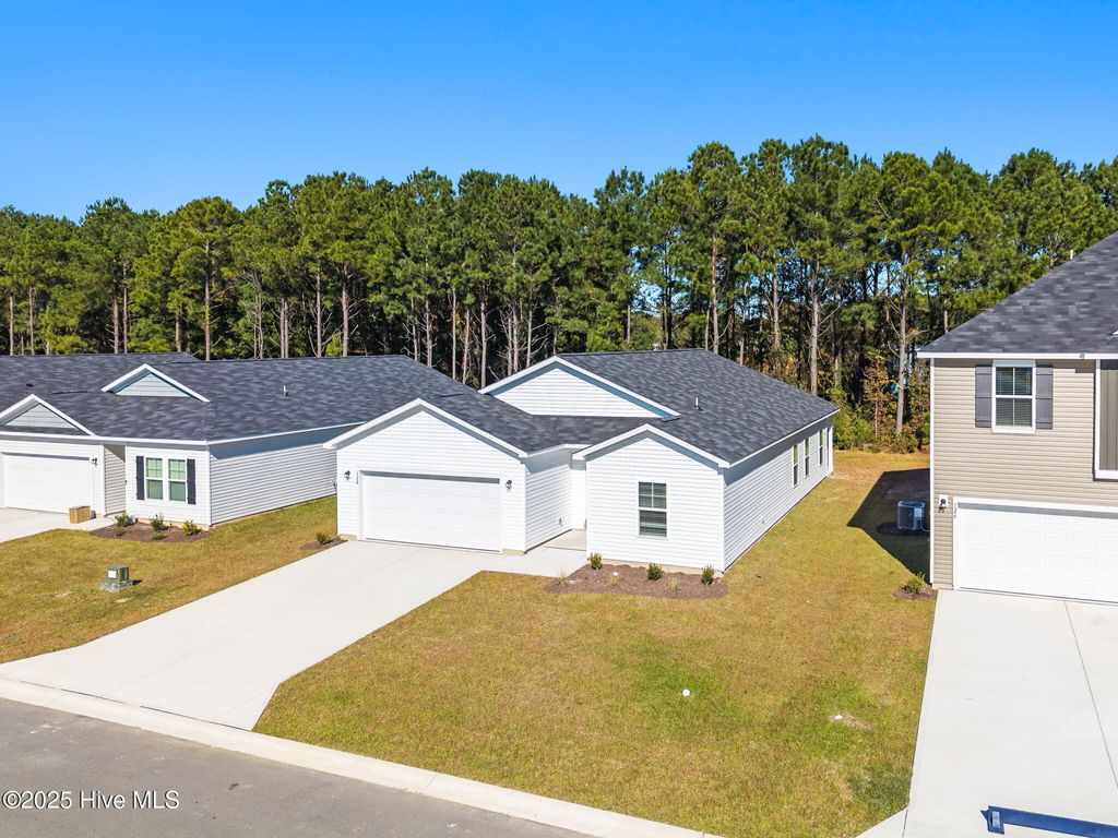 Photo of 122 Maymont Street NW, Supply, NC 28462 (MLS # 100514084)