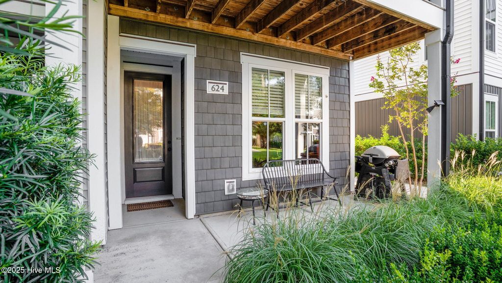 Photo of 624 N 6th Street, Wilmington, NC 28401 (MLS # 100521517)