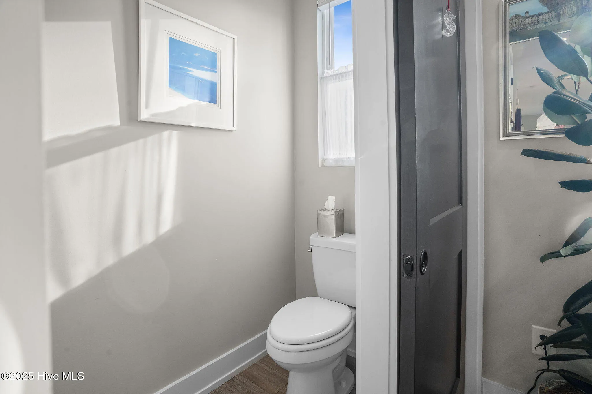 Wilmington, North Carolina 28401, United States, 3 Bedrooms Bedrooms, ,4 BathroomsBathrooms,Residential,Active,180100