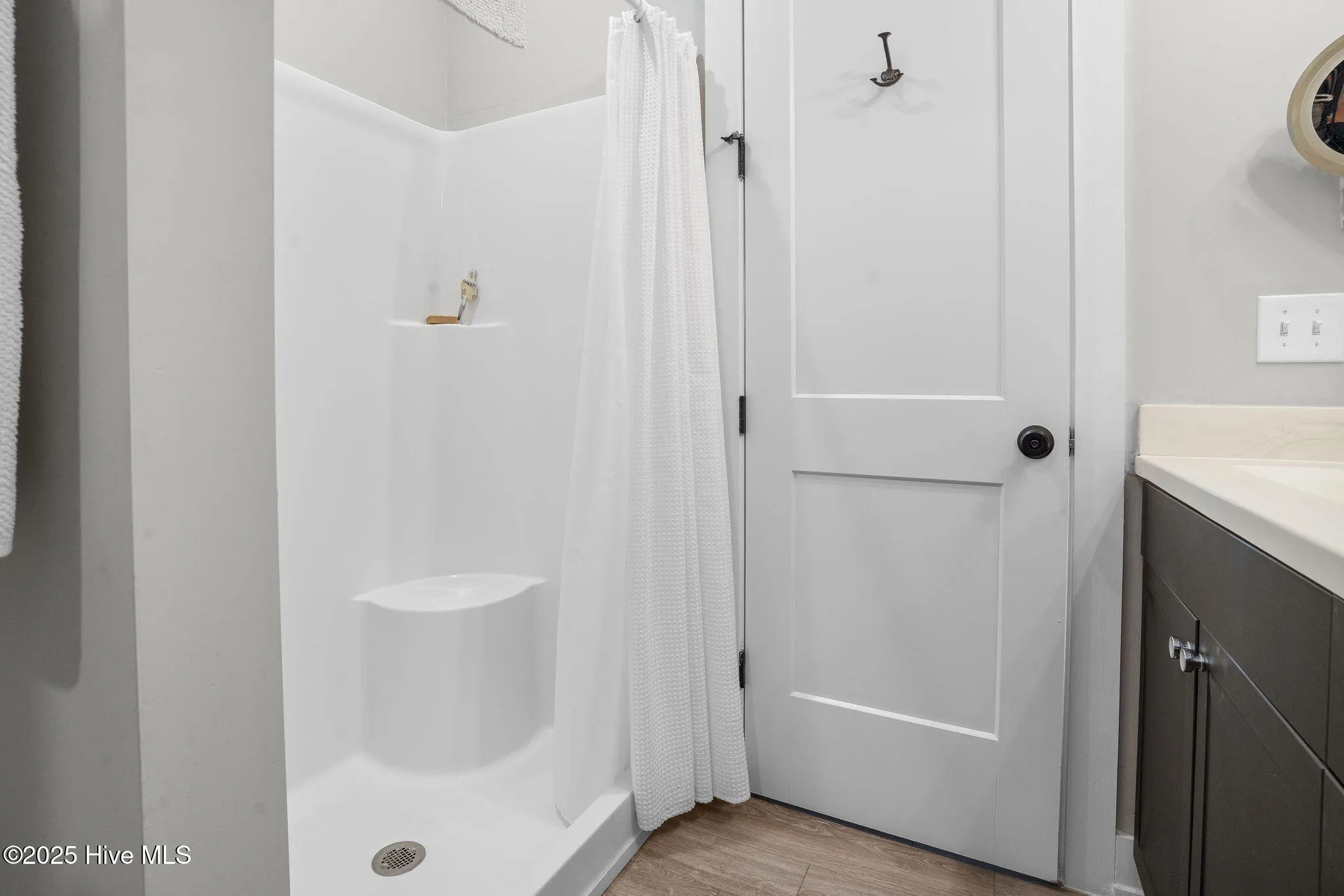 Wilmington, North Carolina 28401, United States, 3 Bedrooms Bedrooms, ,4 BathroomsBathrooms,Residential,Active,180100