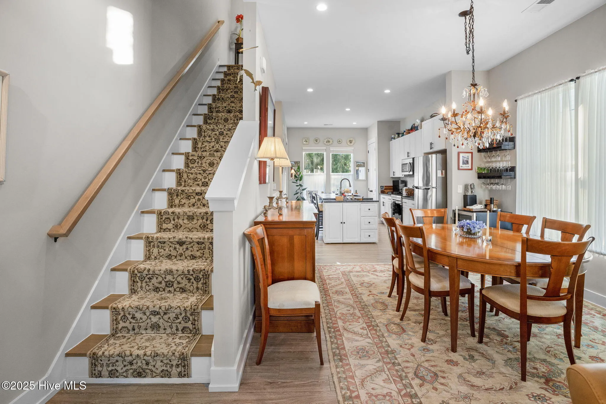 Wilmington, North Carolina 28401, United States, 3 Bedrooms Bedrooms, ,4 BathroomsBathrooms,Residential,Active,180100