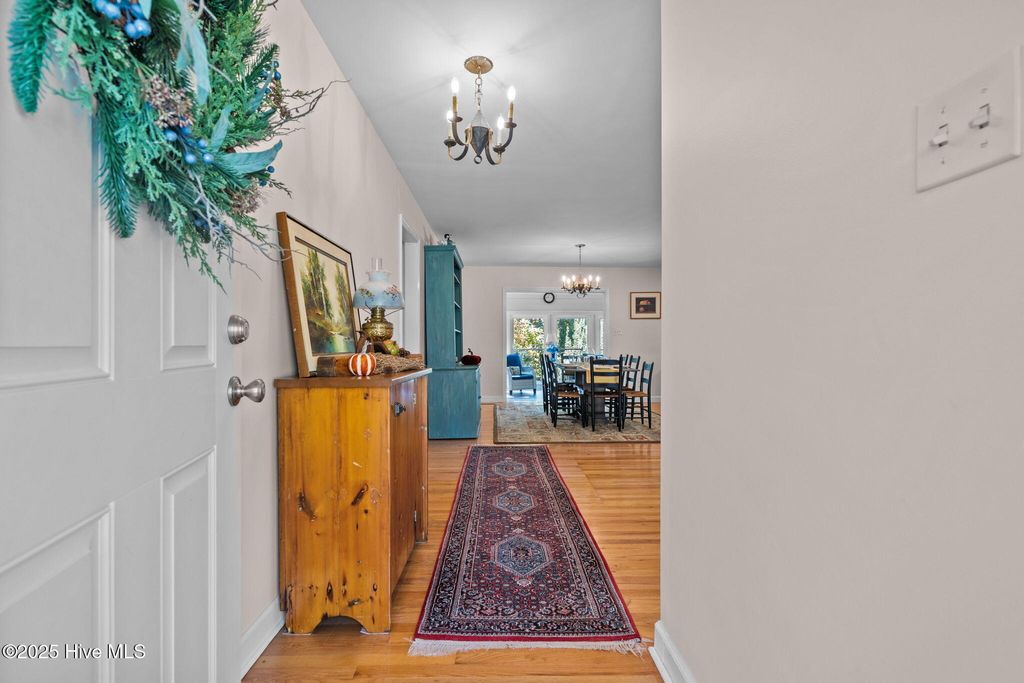 Photo of 304 Selkirk Trail, Southern Pines, NC 28387 (MLS # 100537827)