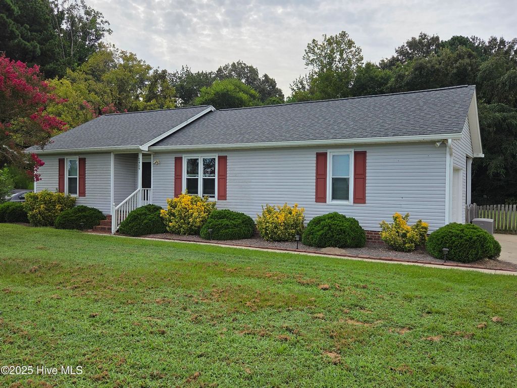 Photo of 2459 Nc Highway 222, Greenville, NC 27834 (MLS # 100538498)