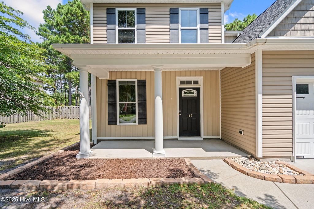 Photo of 110 Pagoda Court, Hampstead, NC 28443 (MLS # 100522493)