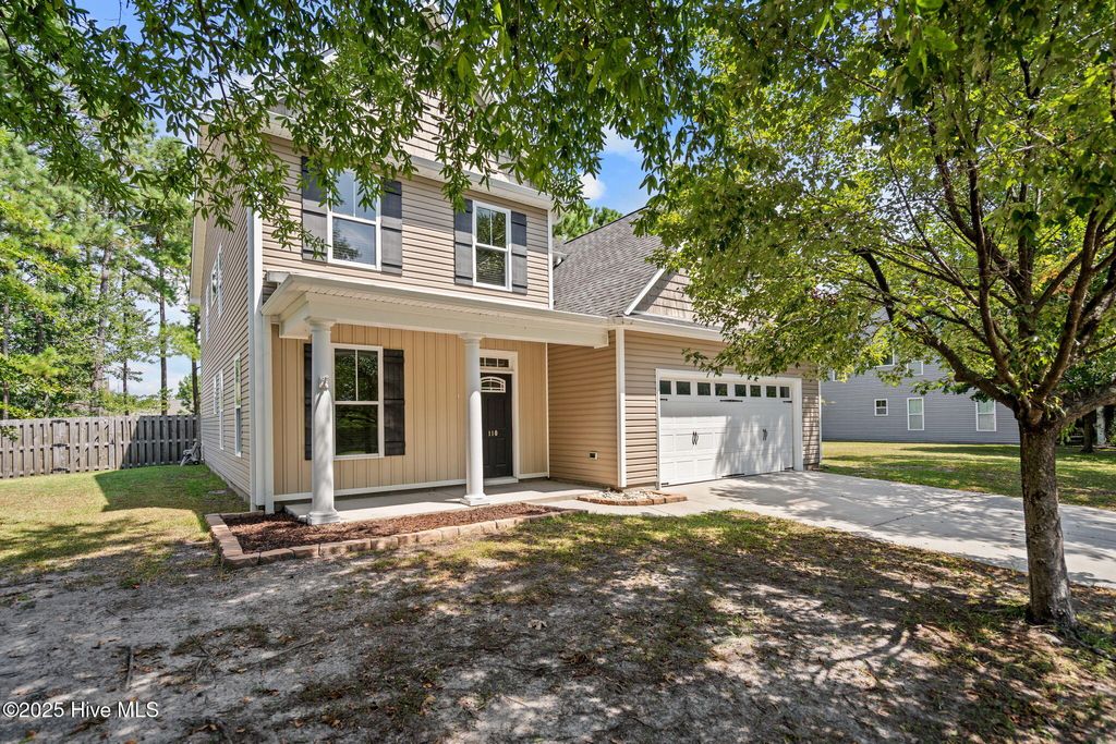 Photo of 110 Pagoda Court, Hampstead, NC 28443 (MLS # 100522493)