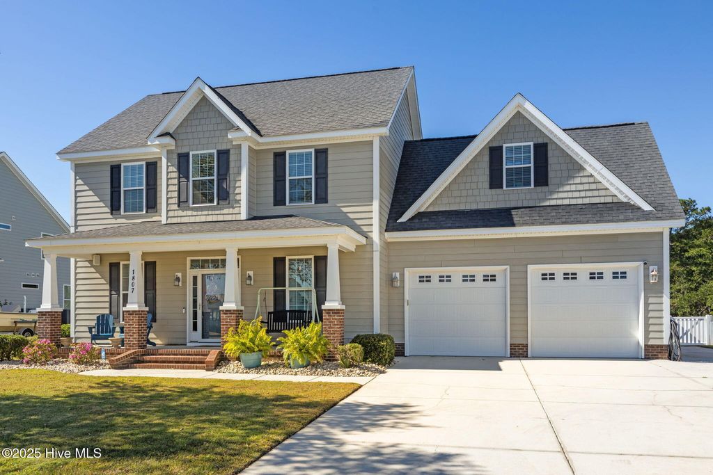 Photo of 1807 Olde Farm Road, Morehead City, NC 28557 (MLS # 100537471)