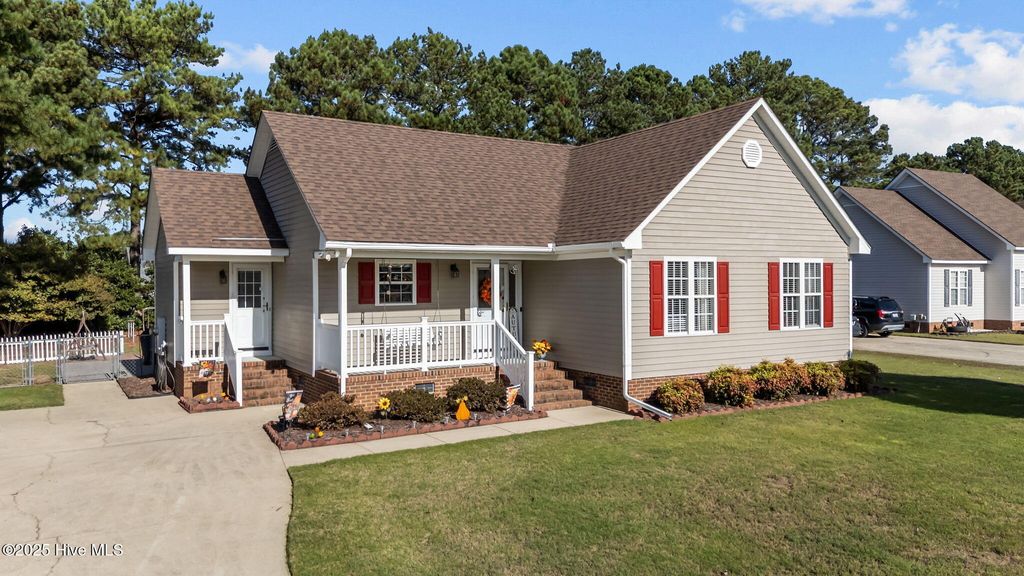 Photo of 2911 Lancaster Road NW, Wilson, NC 27896 (MLS # 100540206)