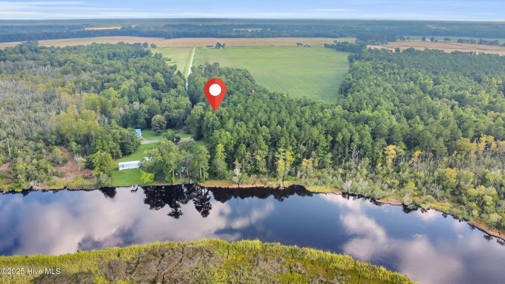 Photo of 1 Naomi Lane, Stella, NC 28582 (MLS # 100528454)
