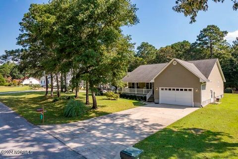 A home in Minnesott Beach