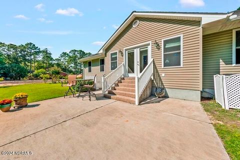 A home in Minnesott Beach