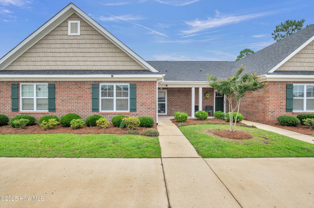 Photo of 1074 Bridgeport Way, Leland, NC 28451 (MLS # 100510018)