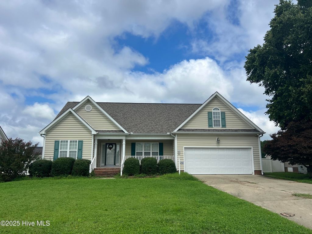 Photo of 4319 Cam Strader Drive NW, Wilson, NC 27896 (MLS # 100525608)
