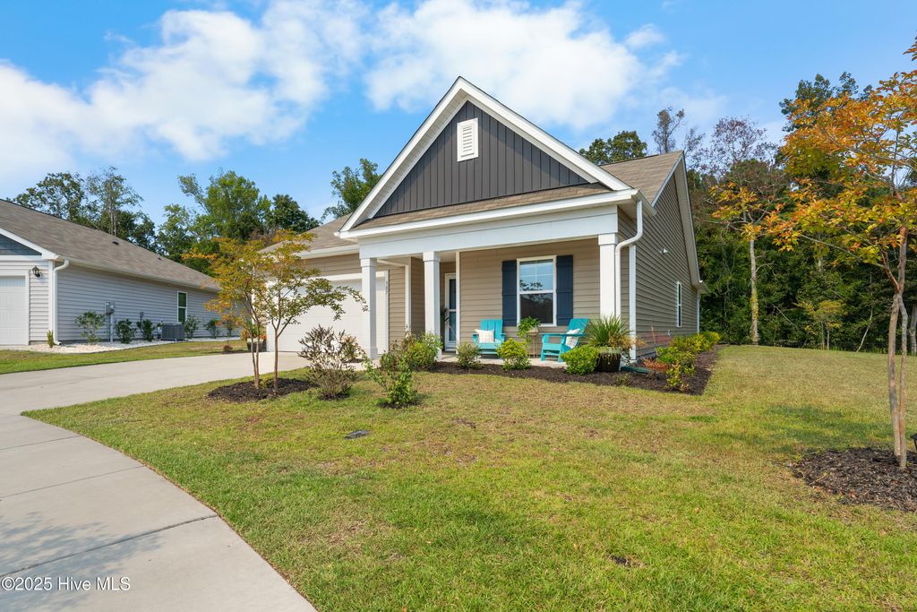 Photo of 307 Azimuth Drive, Surf City, NC 28445 (MLS # 100531032)