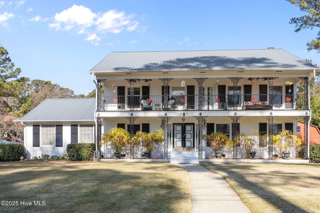 Photo of 1907 Essex Street, Kinston, NC 28504 (MLS # 100539290)