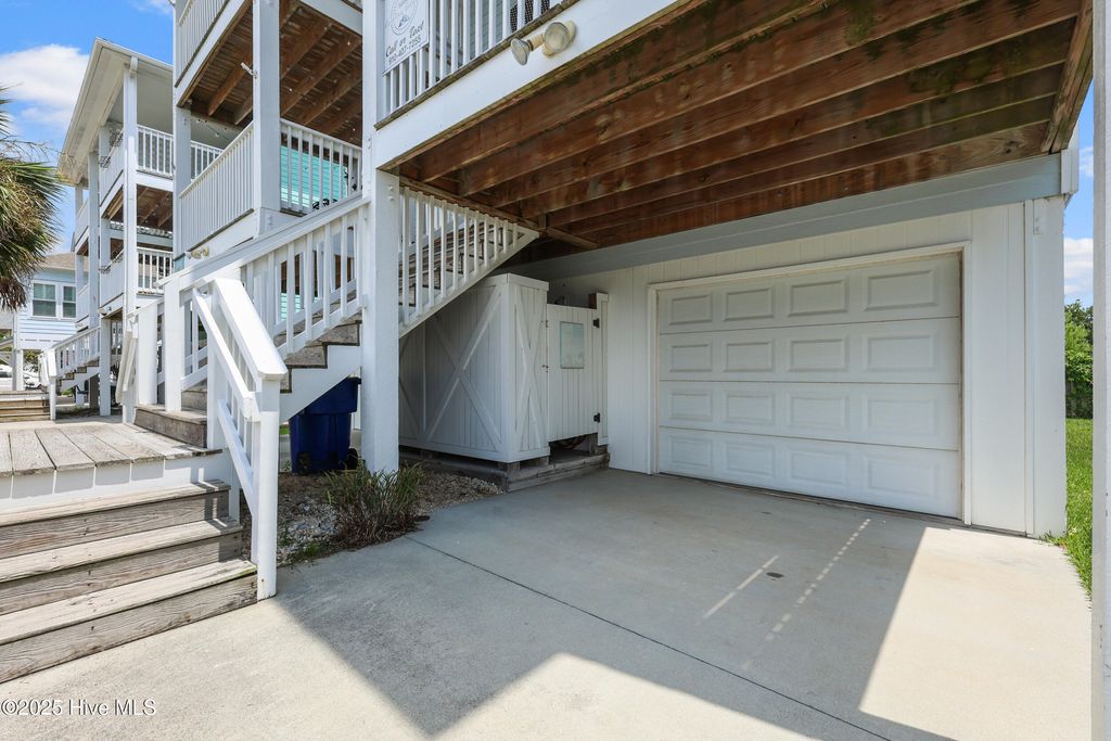 Photo of 1617 Mackerel Lane #Apt B, Carolina Beach, NC 28428 (MLS # 100523333)