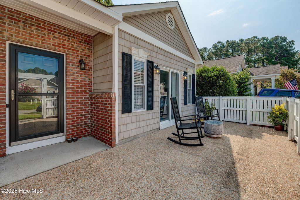 Photo of 1008 Lake Norman Lane, Leland, NC 28451 (MLS # 100520843)