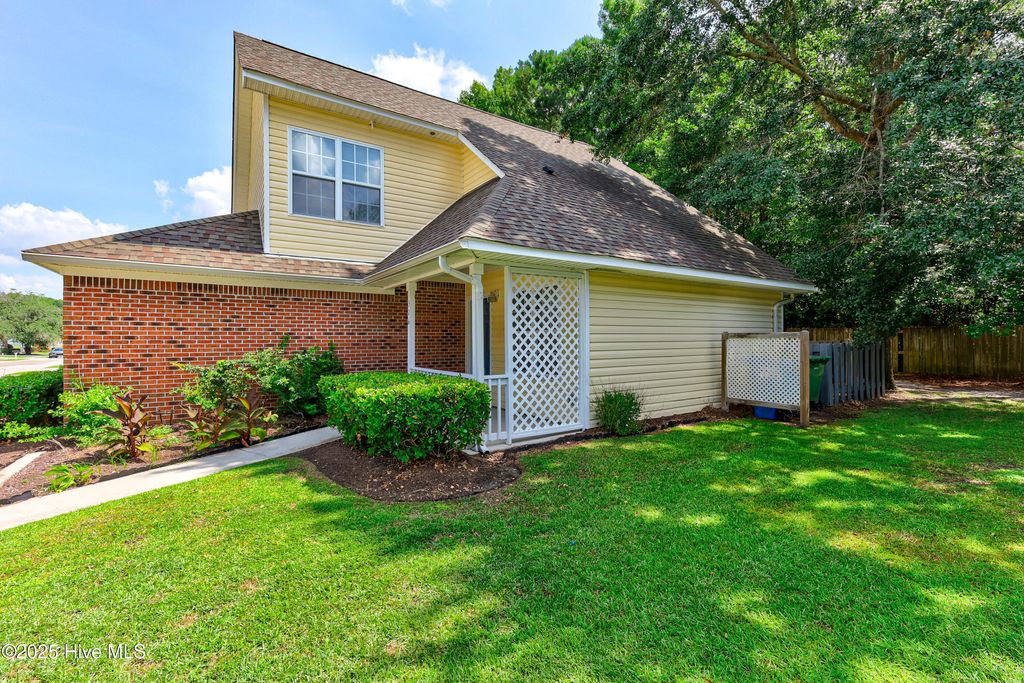 Photo of 326 Saint Rosea Road, Wilmington, NC 28405 (MLS # 100512803)