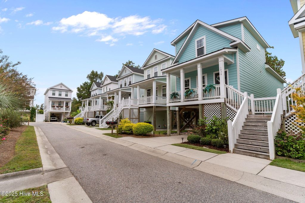 Photo of 1278 Charleston Common Drive, Leland, NC 28451 (MLS # 100532332)