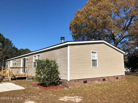 A home in Sneads Ferry