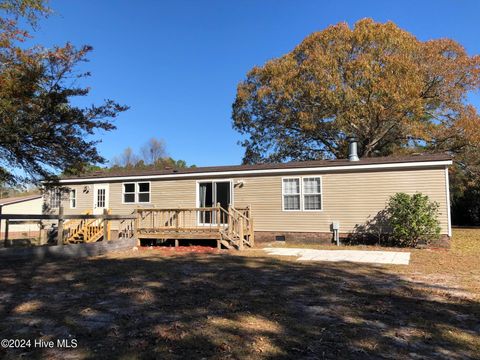 A home in Sneads Ferry