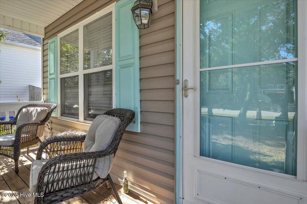 Photo of 135 NE 36th Street, Oak Island, NC 28465 (MLS # 100541304)