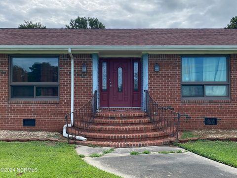 A home in Elizabeth City