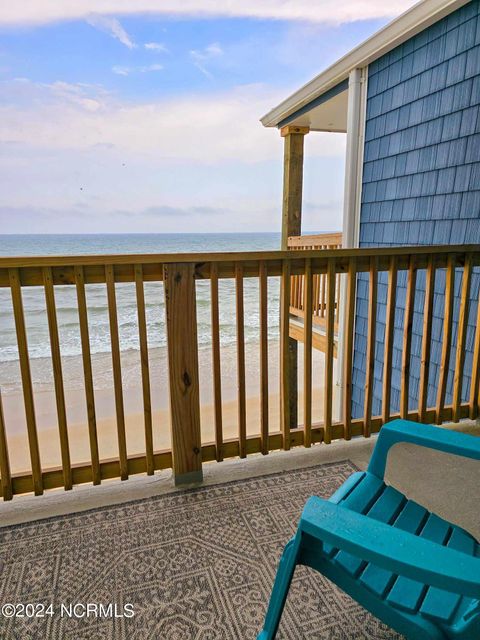 A home in North Topsail Beach