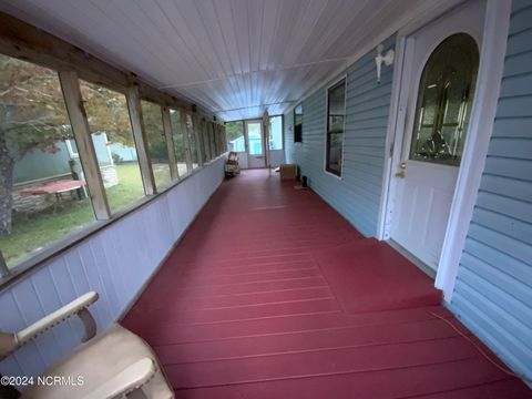 A home in Oak Island