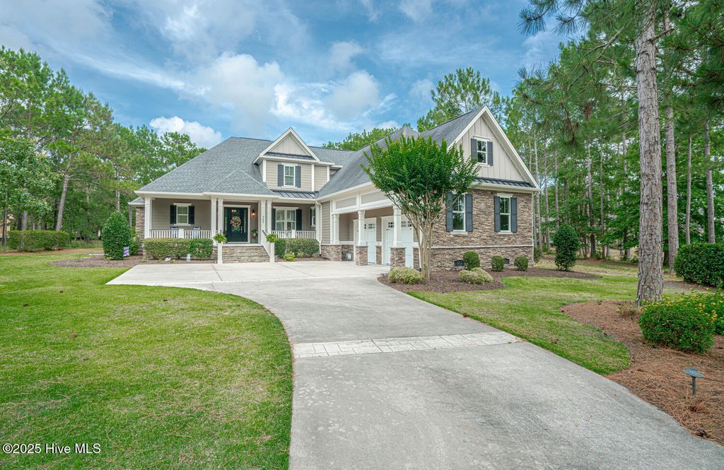 Photo of 595 Wicklow Square SW, Ocean Isle Beach, NC 28469 (MLS # 100515335)