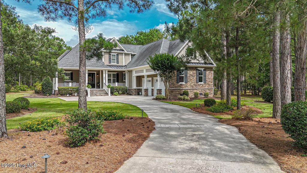 Photo of 595 Wicklow Square SW, Ocean Isle Beach, NC 28469 (MLS # 100515335)