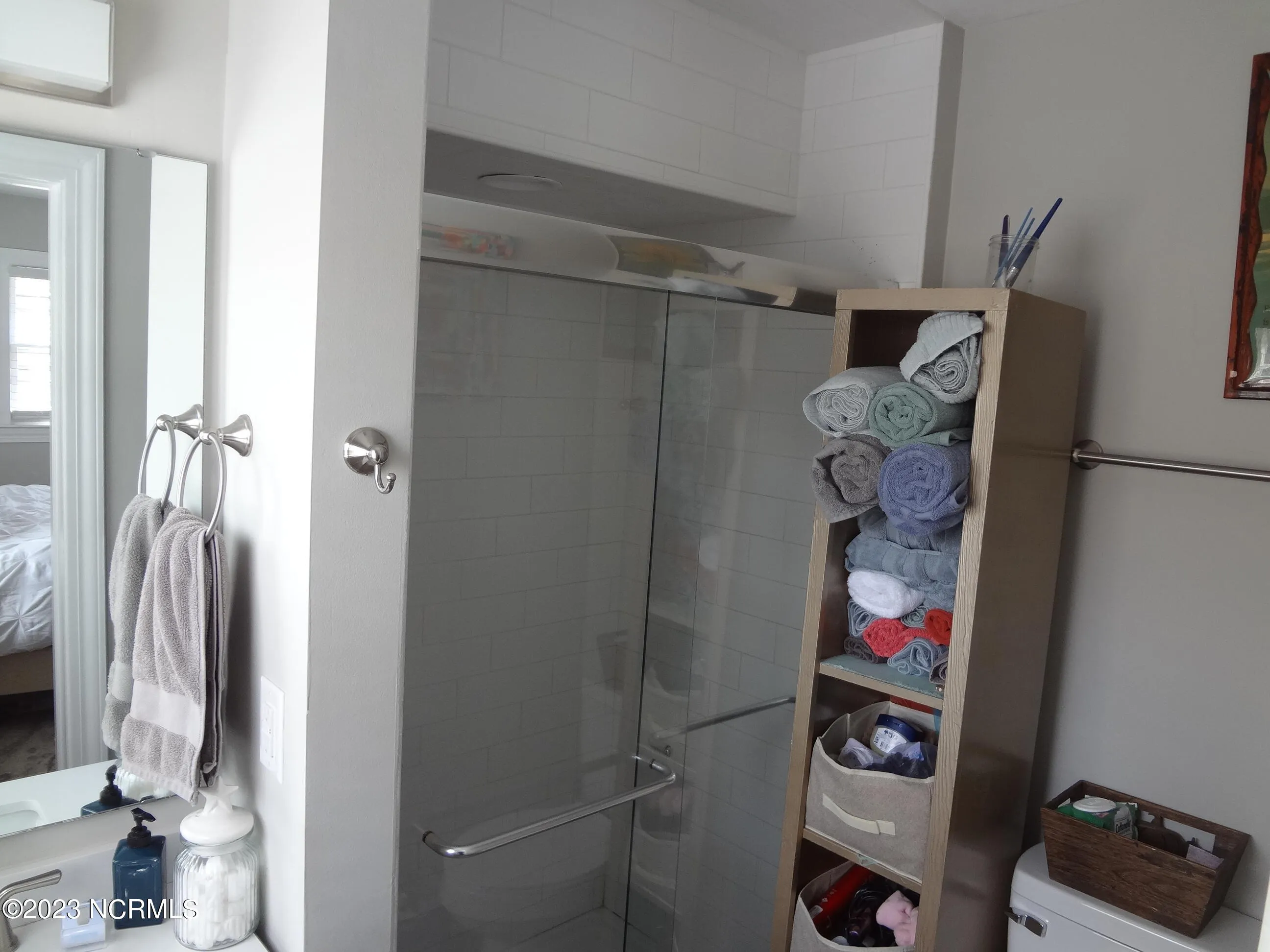 Greenville, North Carolina 27858, United States, 3 Bedrooms Bedrooms, ,2 BathroomsBathrooms,Residential,Active,203786