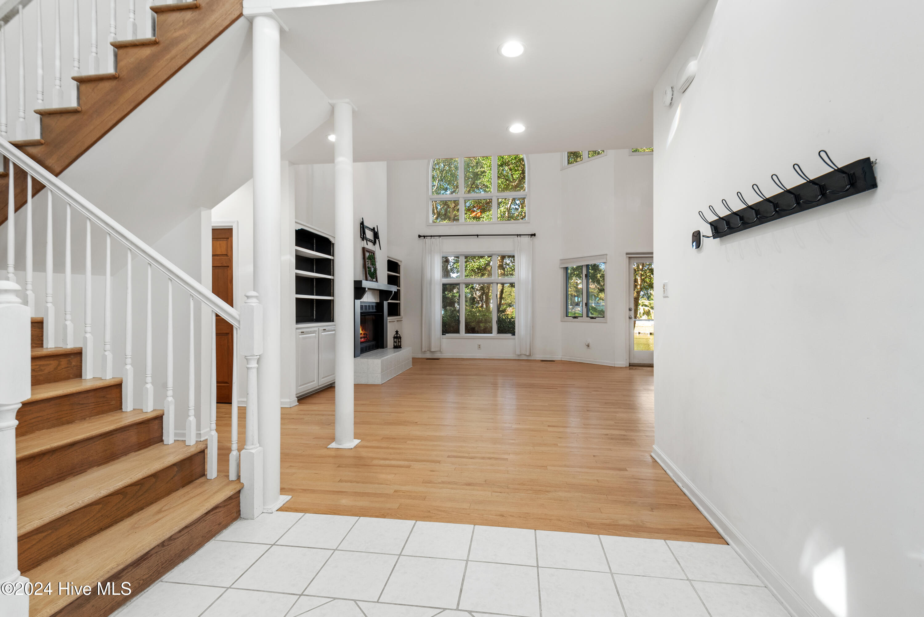 518 Egret Lake Drive